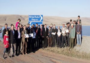 Eker'i istifaya çağırdılar..